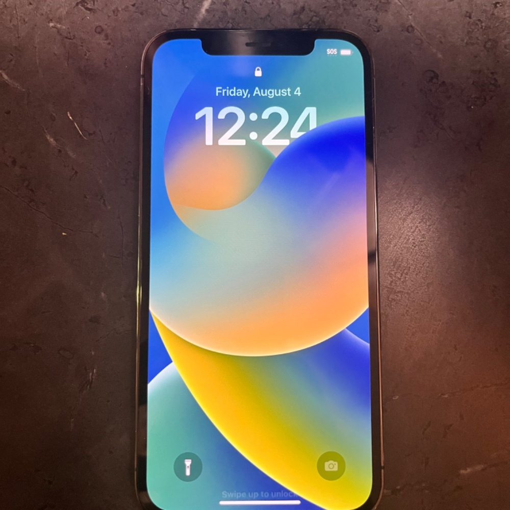 iPhone 12 Pro - Picture 2 of 2